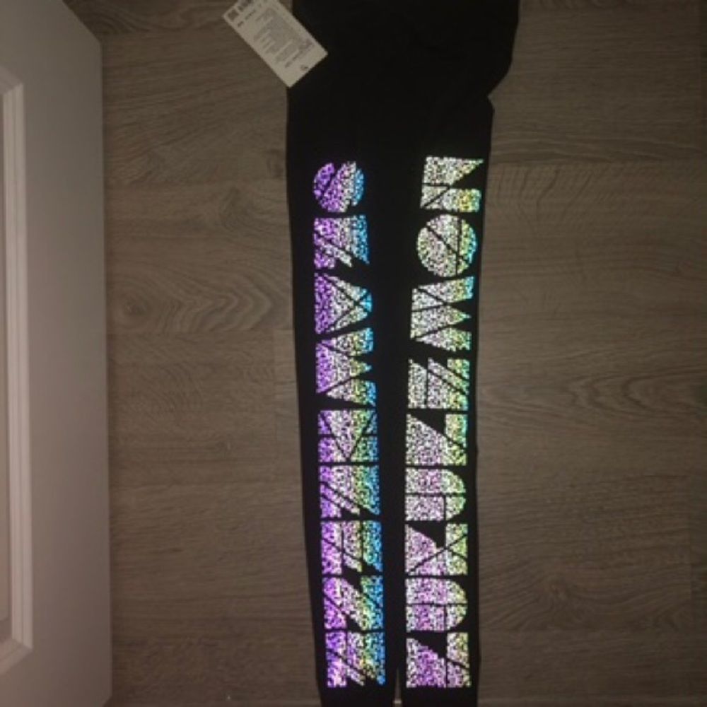 LULULEMON Seawheeze Reflective Tight- size…